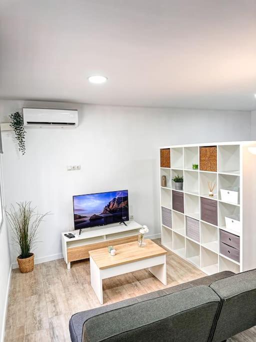 Apartamento Comodidad Y Ubicacion مالقة المظهر الخارجي الصورة