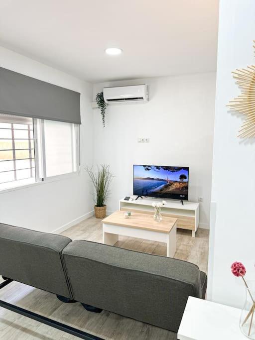 Apartamento Comodidad Y Ubicacion مالقة المظهر الخارجي الصورة